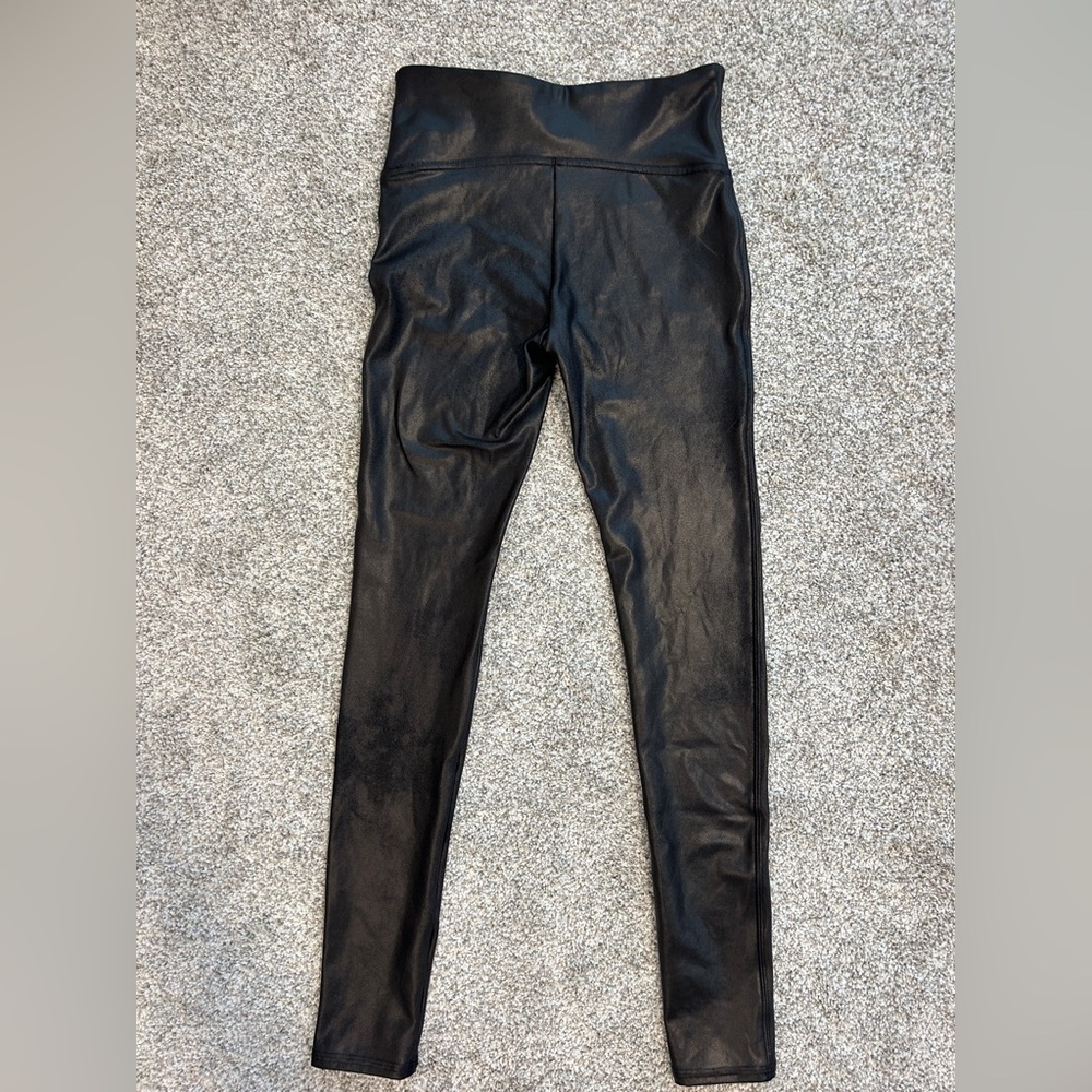SPANX faux leather women’s Black High-Rise Leggings size small - Picture 6 of 9